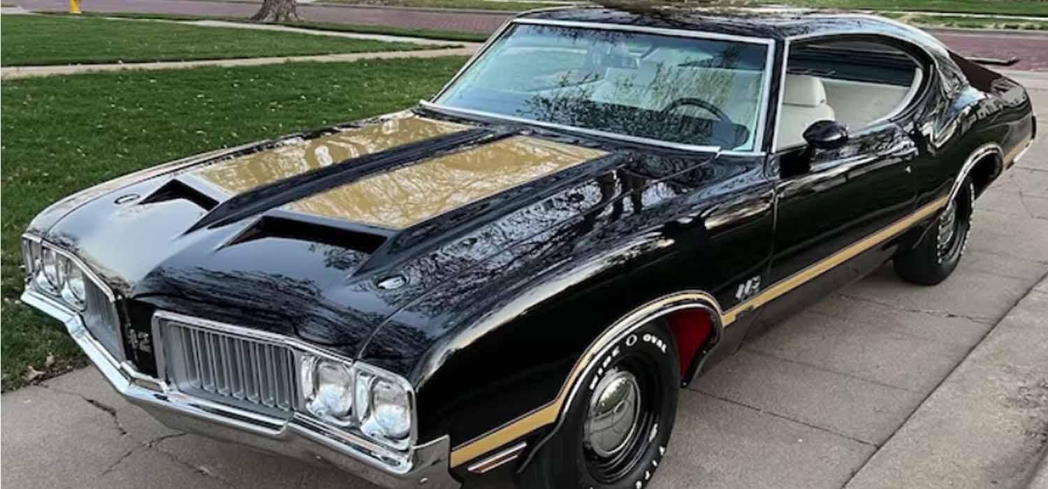 Oldsmobile 442 W-30